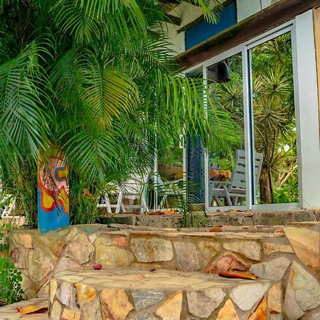 Kokrobite Gardens Restaurant And Guest House Exterior photo